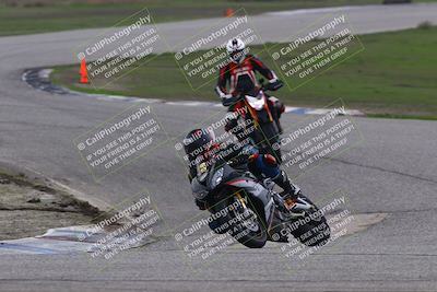 media/Nov-30-2025-TrackDaz (Sun) [[d8b22663df]]/A Group/Session 3 (Off Ramp)/